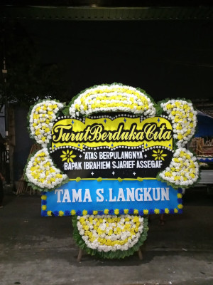 Papan Bunga Duka di Amar Sakti