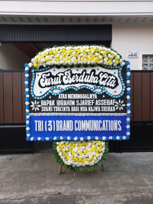 Papan Bunga Duka di Amar Sakti